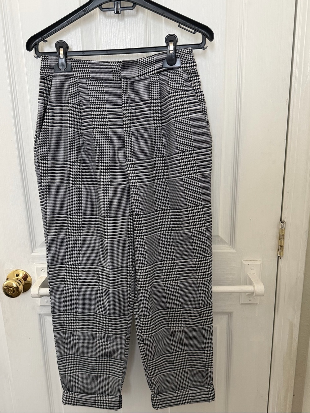 Forever 21 Black & White Plaid Trousers